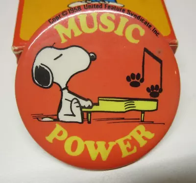 Peanuts Snoopy Charlie Brown Comics Music Power Piano Vintage Button Pinback Pin • $20