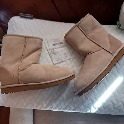 UGG Classic Ultra Mini Boot For Women - Size US 8 - Brown • $79