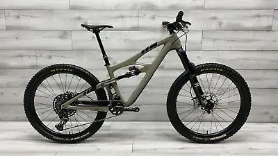 2020 Ibis Mojo HD5 Mountain Bike - Medium • $3239.99