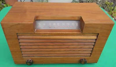 Vintage Stromberg-Carlson Wood Tube Radio Model 1101-H • $20