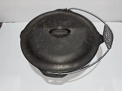 VTG Lodge Cast Iron 7.5 Qt  Cast Iron #10 Camp Dutch Oven W/ Bail Handle Beauty • $109