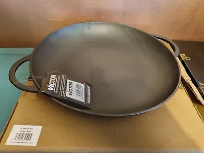 Brand New In Box Victor Cast Iron 14  Paella Pan • £37.99