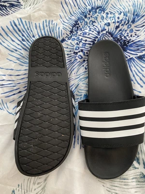 $25 • Buy Black Adidas Mens Slides NEW UK 8 US 9