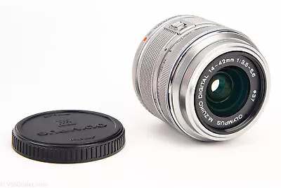 MFT Olympus M.Zuiko Digital 14-42mm F/3.5~5.6 II R MSC Zoom Lens NEAR MINT V24 • $104.99