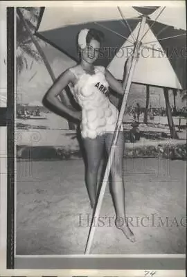 1964 Press Photo Barbara McGlothlin Of Arkansas For Miss Universe Pageant • $19.99