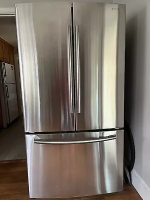 Samsung Refrigerator Rf261beaesr/aa  • $349