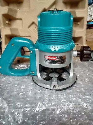 MAKITA 3601B HALF INCH FIXED BASE D HANDLE ROUTER 110v  VGC • £120