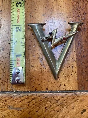 Vintage WW2 Homefront  V  Victory Brooch • $19.99