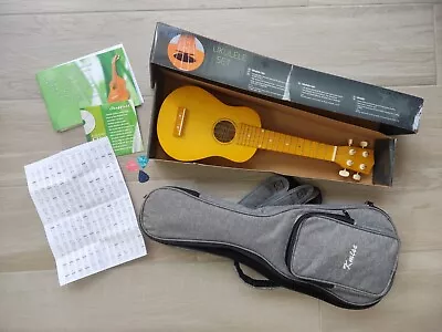 Ukelele With Case • £5