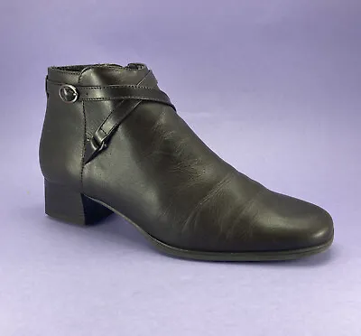 Michelle D Brown Leather Heeled Ankle Boots Size 8 • $25