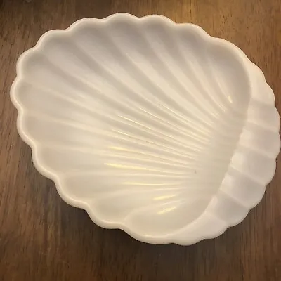 VTG Milk Glass Clam Shell Soap Dish Jewelry Trinket Storage Salt Life Beach Deco • $9.74