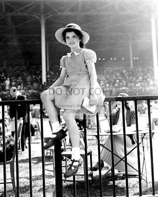 Jacqueline Jackie Bouvier (kennedy) At Belmont Park In 1939  8x10 Photo (fb-168) • £8.43