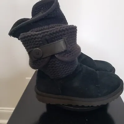 UGG Women's Shaina Crochet Knit Shearling Boot - Size 6 • $38