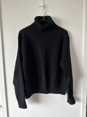 $12.70 • Buy Uniqlo Black Turtleneck Knit Jumper Small
