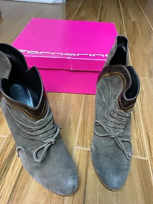 Fornarina Women's Kaki Suede Ankle Boots Size 7 (38) In Great Condition!! • $40