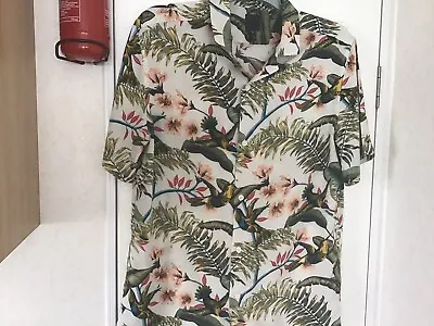 £11.99 • Buy H&M LOGG MENS Short Sleeved Shirt  Songbird/floral Print Shirt Size Small VGC