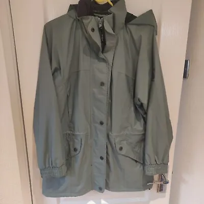 Jack Murphy Outdoor Mid Length Raincoat Interactive Hood   10 Green Ripstop • £24