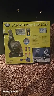 Discovery Planet Microscope Lab Max (100x-900x Zoom W/ Light & Projector) • $20