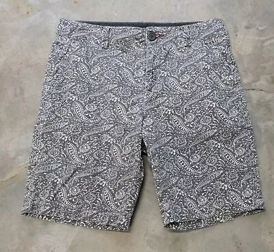 F&F Mens 30 Shorts Gray Paisley Chino Flat Front Long Shorts Inseam 8  • $11.19