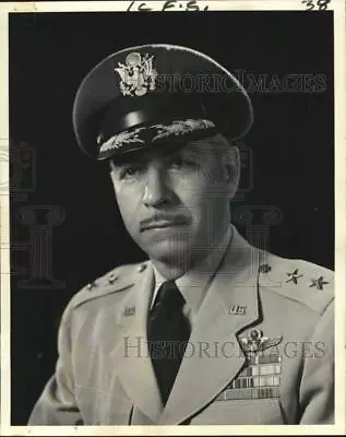 1960 Press Photo Major General D.N. Yates Air Force Missile Test Center • $19.99