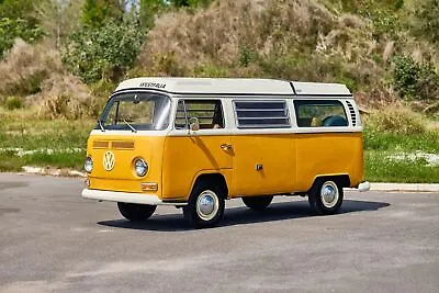 1969 Volkswagen Westfalia Camper Bus  • $6000