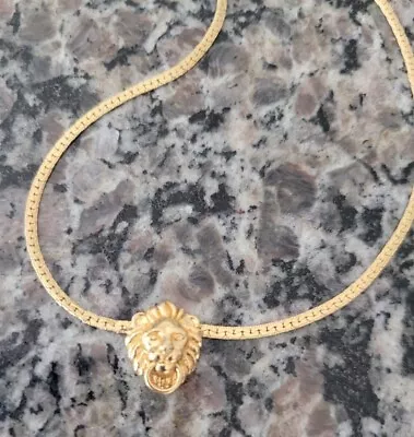 Stunning Vintage Lion Head Necklace Gold Flat Chain W Lion Head Necklace • $22