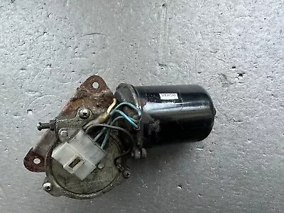 Genuine Nissan Patrol K160 SD33 Diesel 24V Front Windscreen Wiper Motor • $90