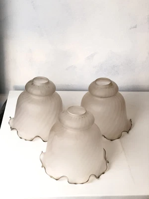 £20 • Buy Vintage Large Frosted Glass Tulip Bell Shape With Frill Edge Lamp Shade