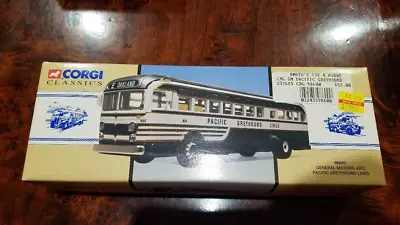 Corgi Classics Bus Gm 4502 Pacific Greyhound Lines Nib 1/50 Scale • $199