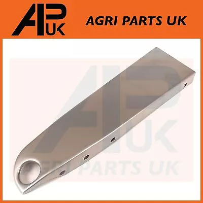 RH Bonnet Side Panel Grill 14  For Massey Ferguson 133 135 140 148 152 Tractor • £17.99