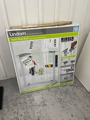 Lindam Sure Shut Axis Pressure Fit Safety Gate 110-117cm Width • £15