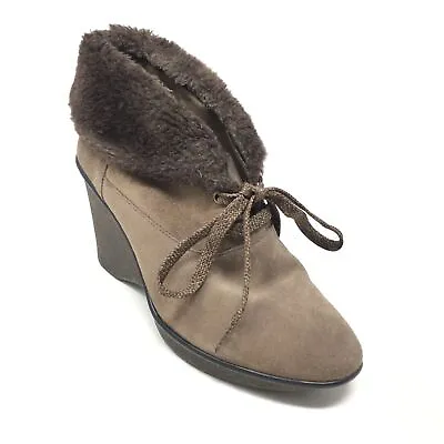 Women's B Makowsky Wedge Ankle Boots Booties Shoes Size 10 W Brown Suede T2 • $17.61