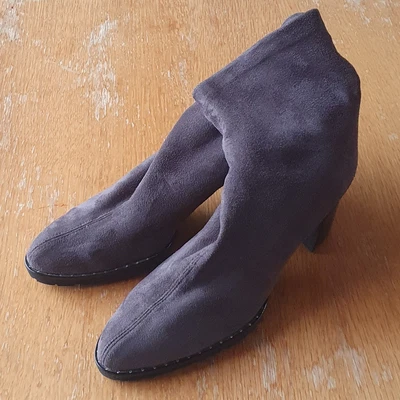 £19.99 • Buy Vgc Ursula Mascaro Spain Designer Women Shoes Heels Eur 42 Uk Size 9 Faux Suede
