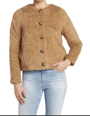Vero Moda Women's Soft Faux Fur Warm Button Short Teddy Jacket • $21.99