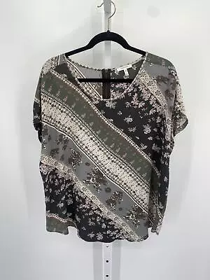 Maurices Size Extra Large Misses Short Sleeve Shirt • $8.75