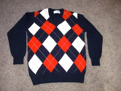 Vintage PRINGLE Argyle Pattern Wool Made In Scotland V-neck Sweater Size 42 • $21.66