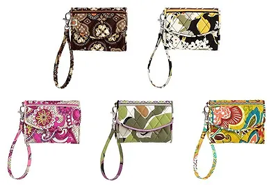 NWT Authentic Vera Bradley Super Smart Wristlet For IPhone 4 • £21.19