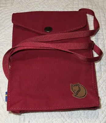 Fjallraven Pocket Shoulder Bag-Bordeaux Red G1000 • $25