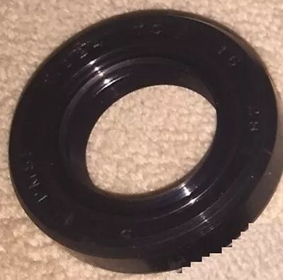 1ea New Oil Seal  16x28x7   Ref 91204-259-003  (332q) • $5.39