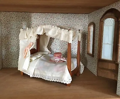 Vintage TONCOSS Dollhouse Miniature Wooden Canopy Bed 1:12 W/Bedding STURBRIDGE • $89.96