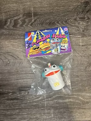 McDonald’s McRockin Foods World Tour Shake Drink Windup 1992 MIP • $17.95