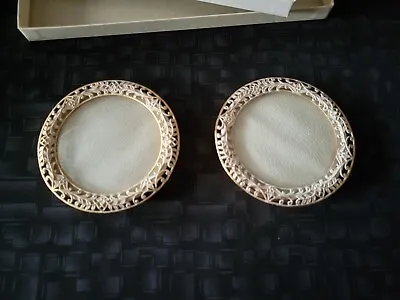 Vintage Pair Of Round Photos Frames By MW Carr & Co. New In Box 3.25  Tall • $24