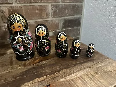 Russian Ladies Girls Nesting Dolls Wooden Hand Painted Vintage • $0.99