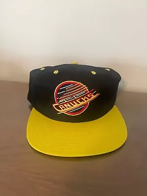 Deadstock Vintage Vancouver Canucks NHL Snapback Hat Cap Black Gold • $34.99