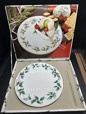 Mikasa Bone China RIBBON HOLLY Cheese Plate  Gold Trim W/Original Box No Knife • $25