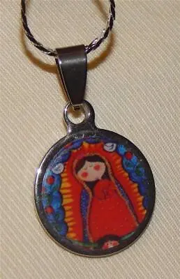 Lovely Small Stainless Blue & Red Virgencita Plis Cuidame Mucho Medal Necklace • $9.74