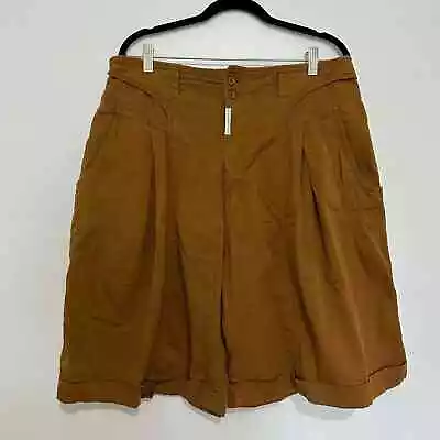 Z. Cavaricci 1990's 100% Cotton Pleated Baggy Shorts In Okra • $65