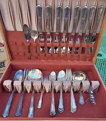 WM ROGERS Overlaid IS Treasure Silverplate 1940's 40-pc Flatware Set No Case! • $52