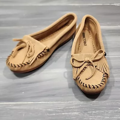 $24.99 • Buy Minnetonka Womens Casual Kilty Taupe  Hard Sole Comfort Moccasins Slip On Size 6