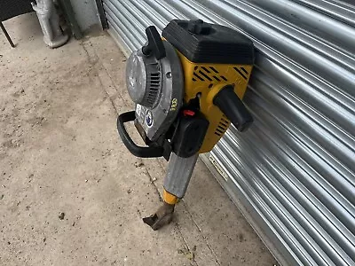 Wacker Neuson 2 Stroke Petrol Concrete Breaker • £480